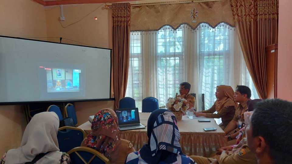 DP3AKB Kota Pariaman Ikuti Live Streaming TOT Pendataan Keluarga 2020