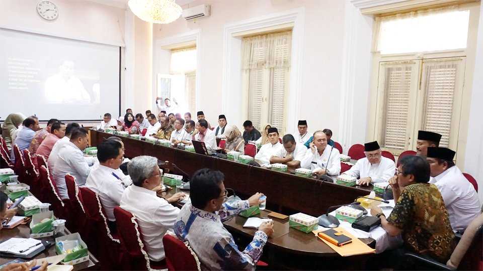 Pemprov Sumbar Gelar Rapat Percepatan Penanganan Covid-19 Untuk Lokasi Wisata Sumbar