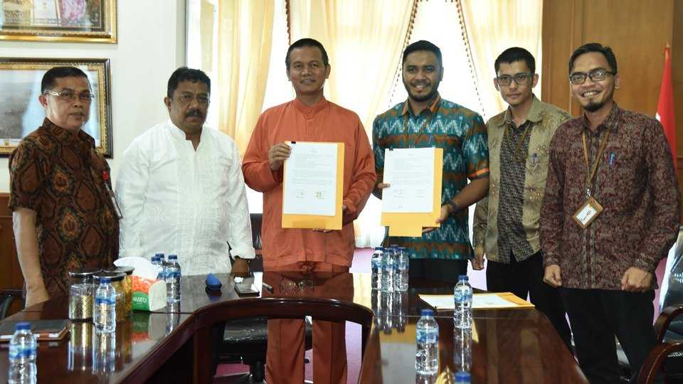 Pemko Pariaman Tandatangani MoU dengan PLN Cabang Pariaman