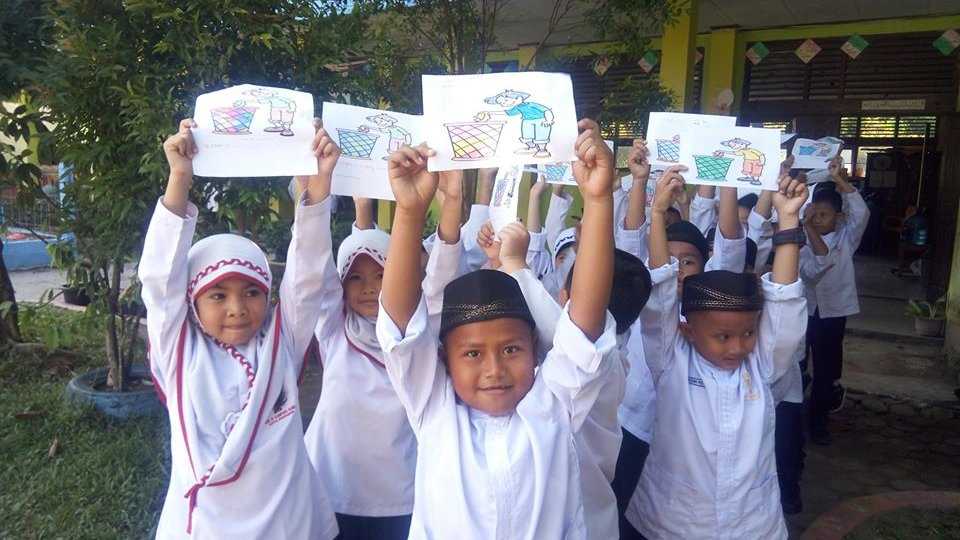 SDN 19 Kampung Baru Terapkan Kegiatan, “Sampahku Tanggung Jawabku”