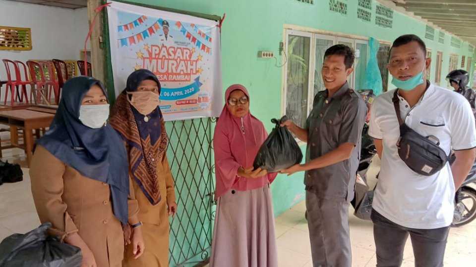 Desa Rambai Gelar Pasar Murah Subsidi Sembako Untuk Masyarakat